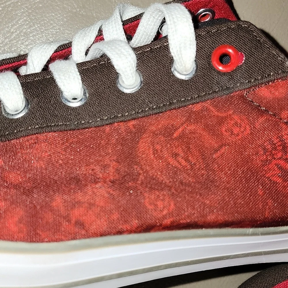 Ed Hardy Men's Red Jet Patterned Sneakers Size 11 Preowned - Picture 12 of 12